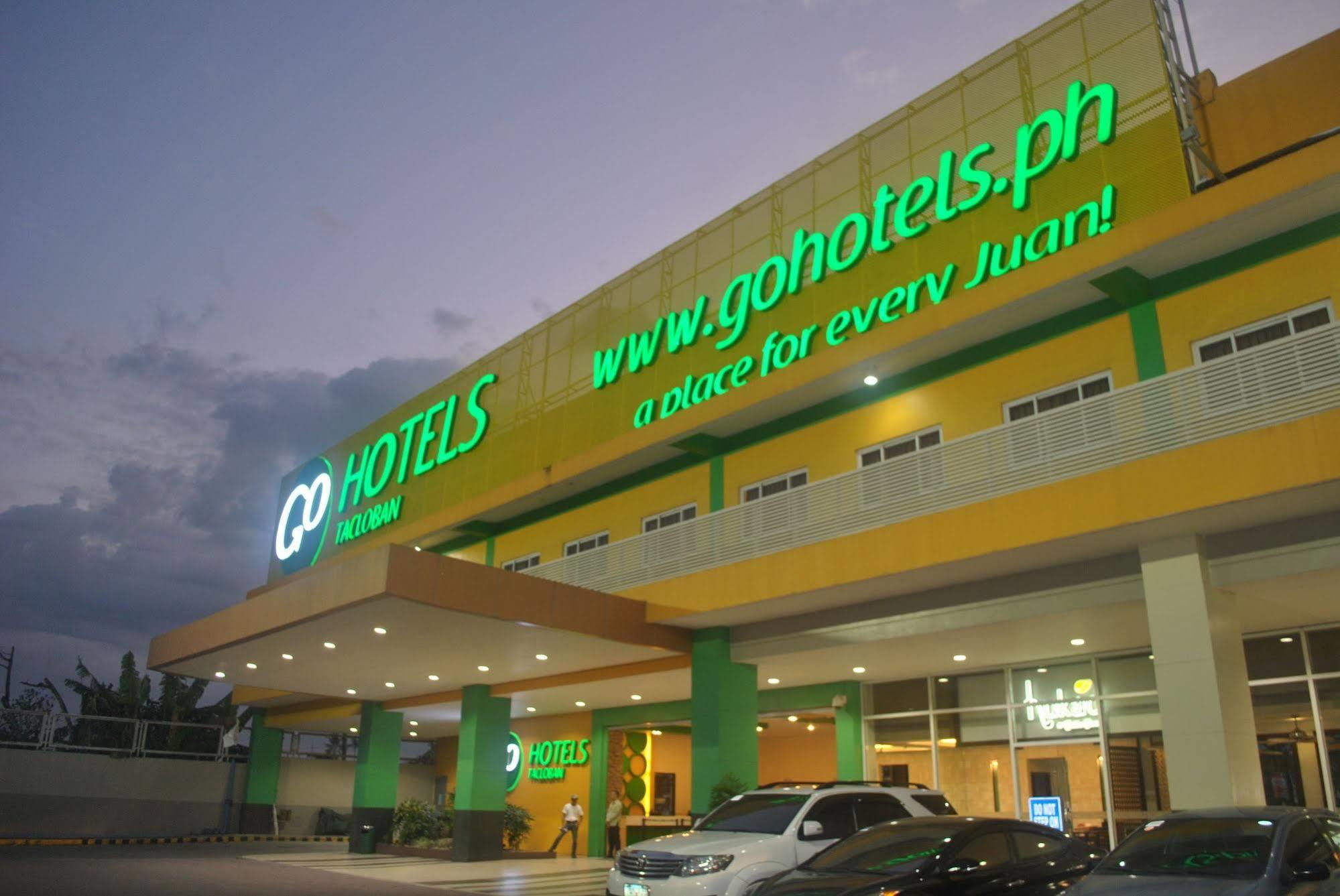 Go Hotels Tacloban Exterior foto